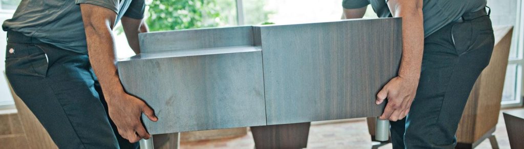 نقل عفش مع التغليف والتركيب – الحل الأمثل لحماية أثاثك أثناء النقل